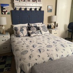 QUEEN SIZE SLEEP NUMBER BED; PLATFORM BED FRAME & COASTAL BEDDING