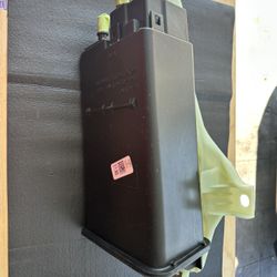 Explorer ST Vapor Canister