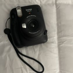Fujifilm Instax Mini 11 With Vivitar Camera Case