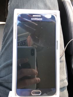 Samsung s6 unlocked !! Blue 32gb