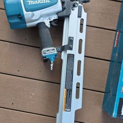 Framing Nailer Round Head 3-1/2