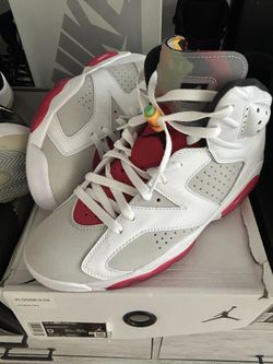 Jordan’s HEIRESS BUNNY 6'S