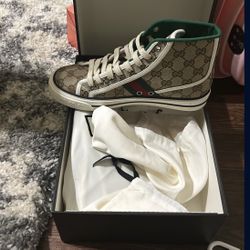 Gucci sneakers