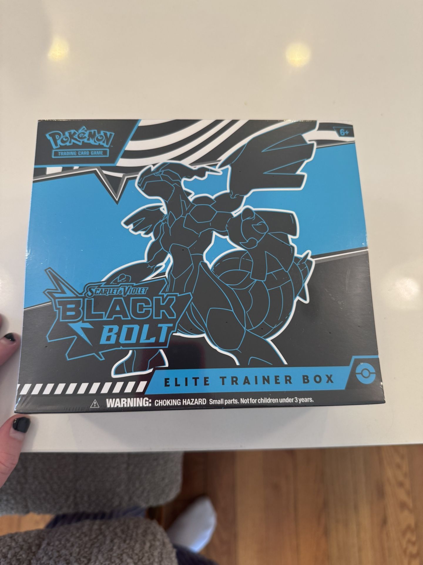 Pokemon TCG Black Bolt ETB