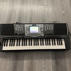 YAMAHA PSR 1000 KEYBOARD EXELLENT CONDITION 