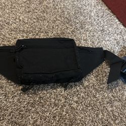 Black Hawk Conceal Weapon Fanny Pack