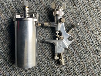 Spray paint gun