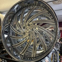 26inch Rucci Forged In Stock Wheels Tires Floating Caps Matching Steering Wheel 