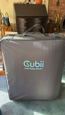 Cubii Under-Desk Elliptical with Carrying Case