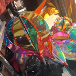 16 Windmill Hot Air balloons