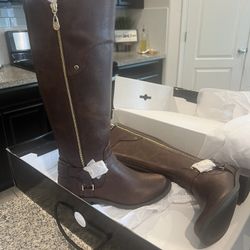 Guess brown boots 