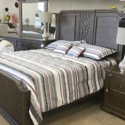 King Bedroom Set