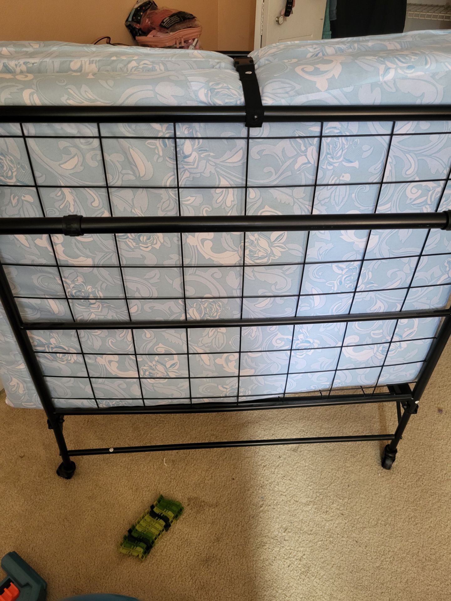 Folding Bed