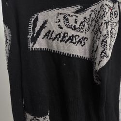 Valabasas
Grey Komodo Sweater SzM