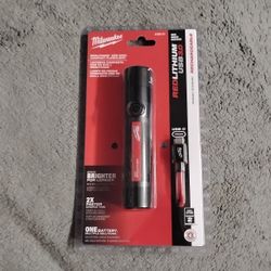 Milwaukee Red lithium Compact Flashlight