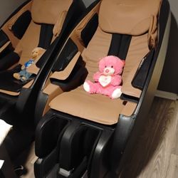 Massage Chairs New. Only Used A Couple Of Times