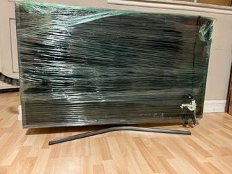 TV screen for  sale 50” 4K  with box