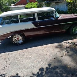 1956. Too Door Wagon 210 Delvrry 
