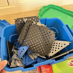 Like New - Large Lot of k'nex Erector Sets