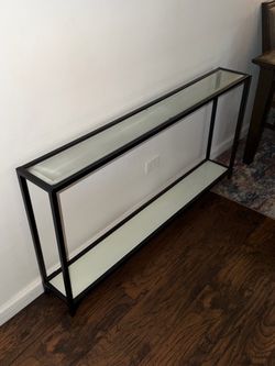 Entryway glass table