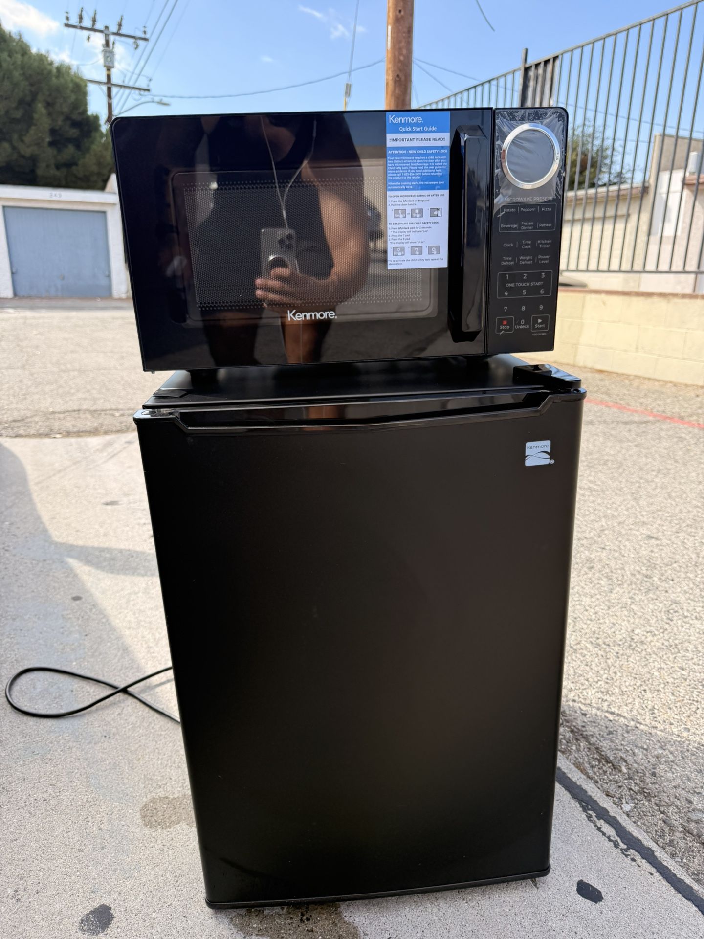 kenmore mini fridge and microwave