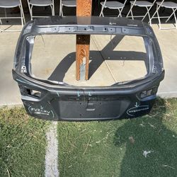 Subaru Crosstrek 2018-2023 Tailgate