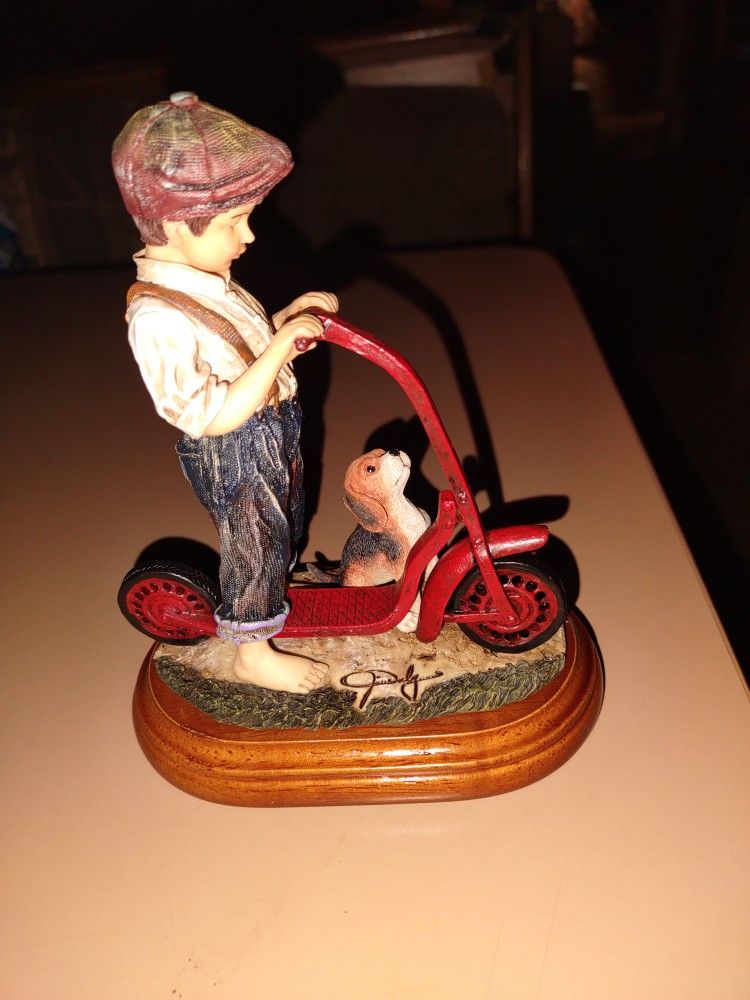 Vanmark Timeless Treasure 1998 Jim Daly Go Home Rare Figurine