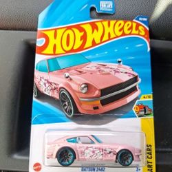 Hot Wheels 2025 N Case  Art Cars 4/10 Datsun 240Z Pink