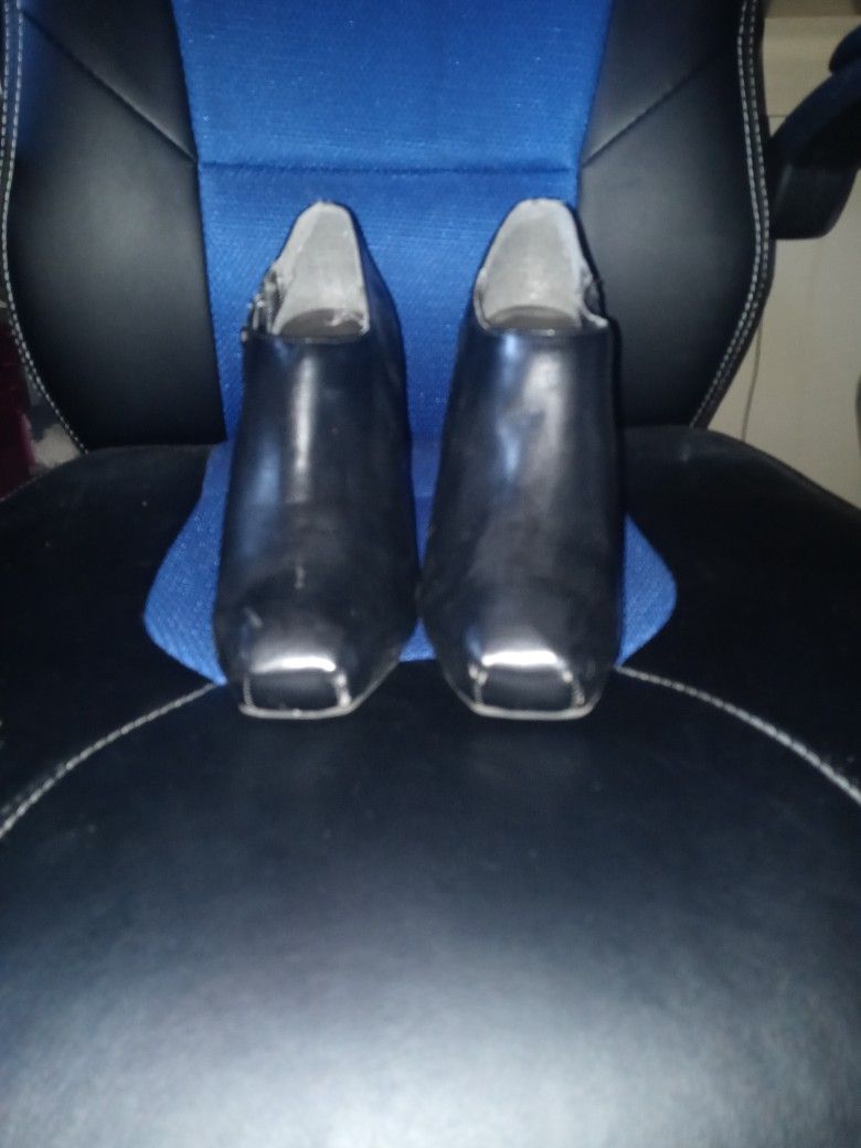 Worthington Black Booty Boot