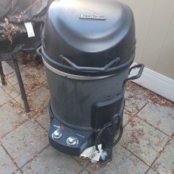 Charbroil BBQ Smoker Grill