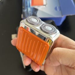  New Electric Shaver Mini Car Portable Mobile Razo