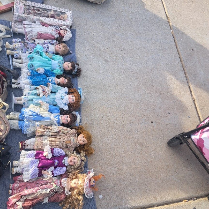 Old Collector Dolls