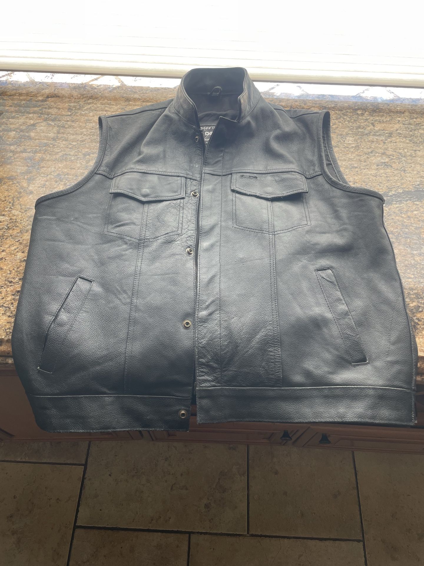 Men’s Black Leather Motorcycle Vest