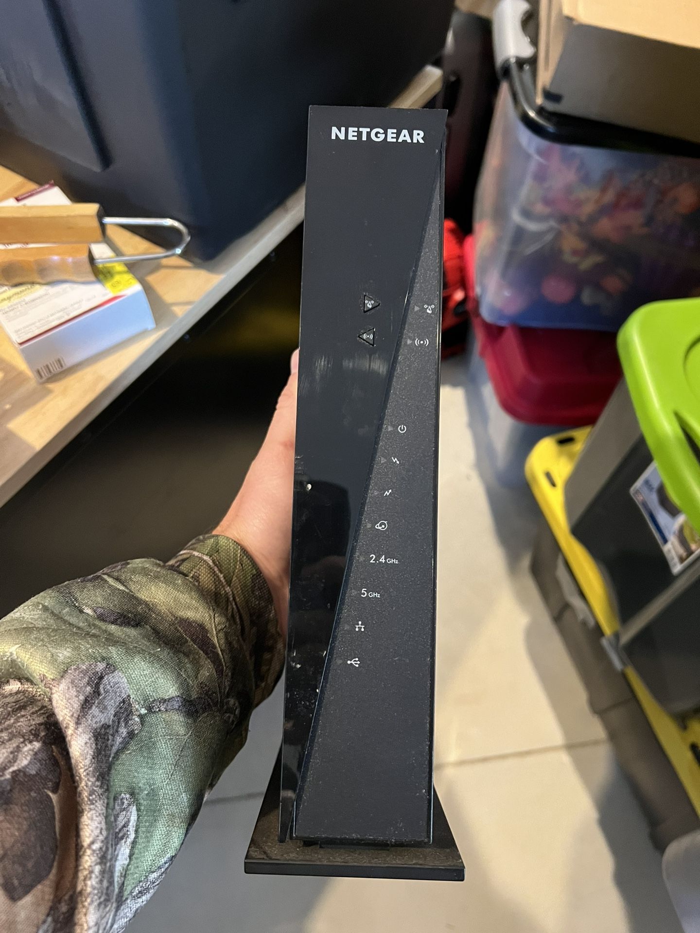 Netgear AC1750 Wifi cable modem
