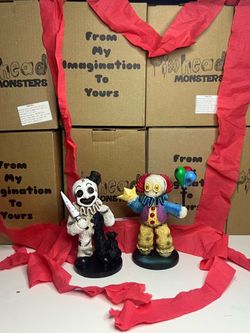Halloween figures