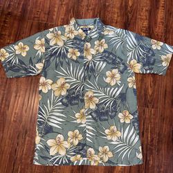 Cherokee Hawaiian Shirt Green Floral Men's Sz Medium Short Sleeve Preowned!!  