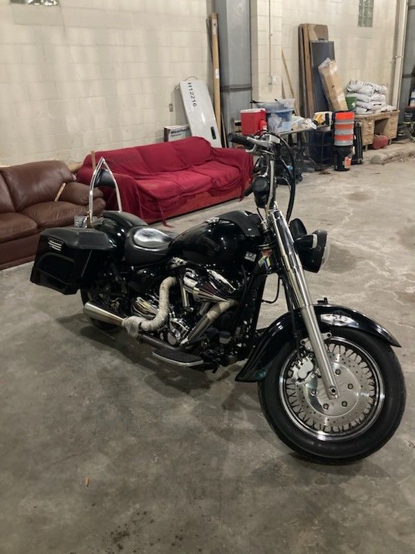 2002 Yamaha Midnight Star