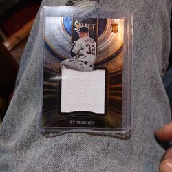 2023 Panini Select - Jumbo Patch (Game Used Memorabilia) Ty Madden Rookie Card