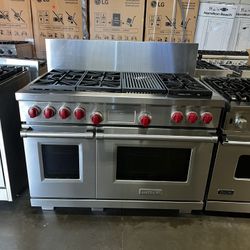 Wolf 48”Wide Dual Fuel Range Stove In Stainless Steel 