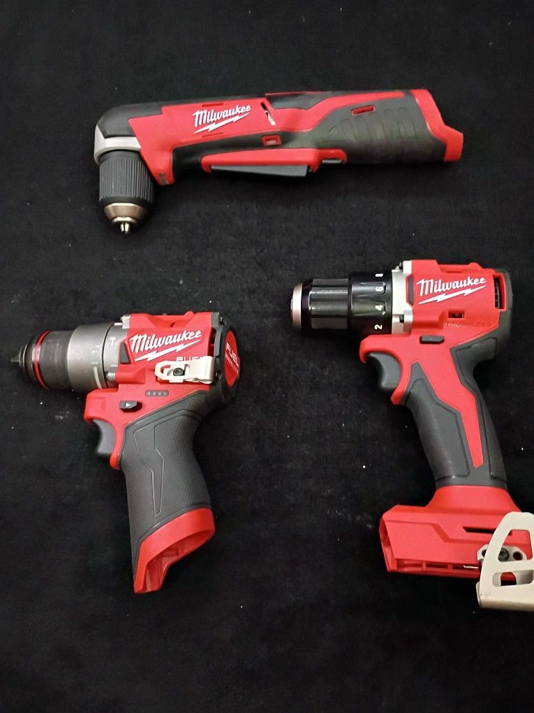 Brand New Milwaukee Drill Set