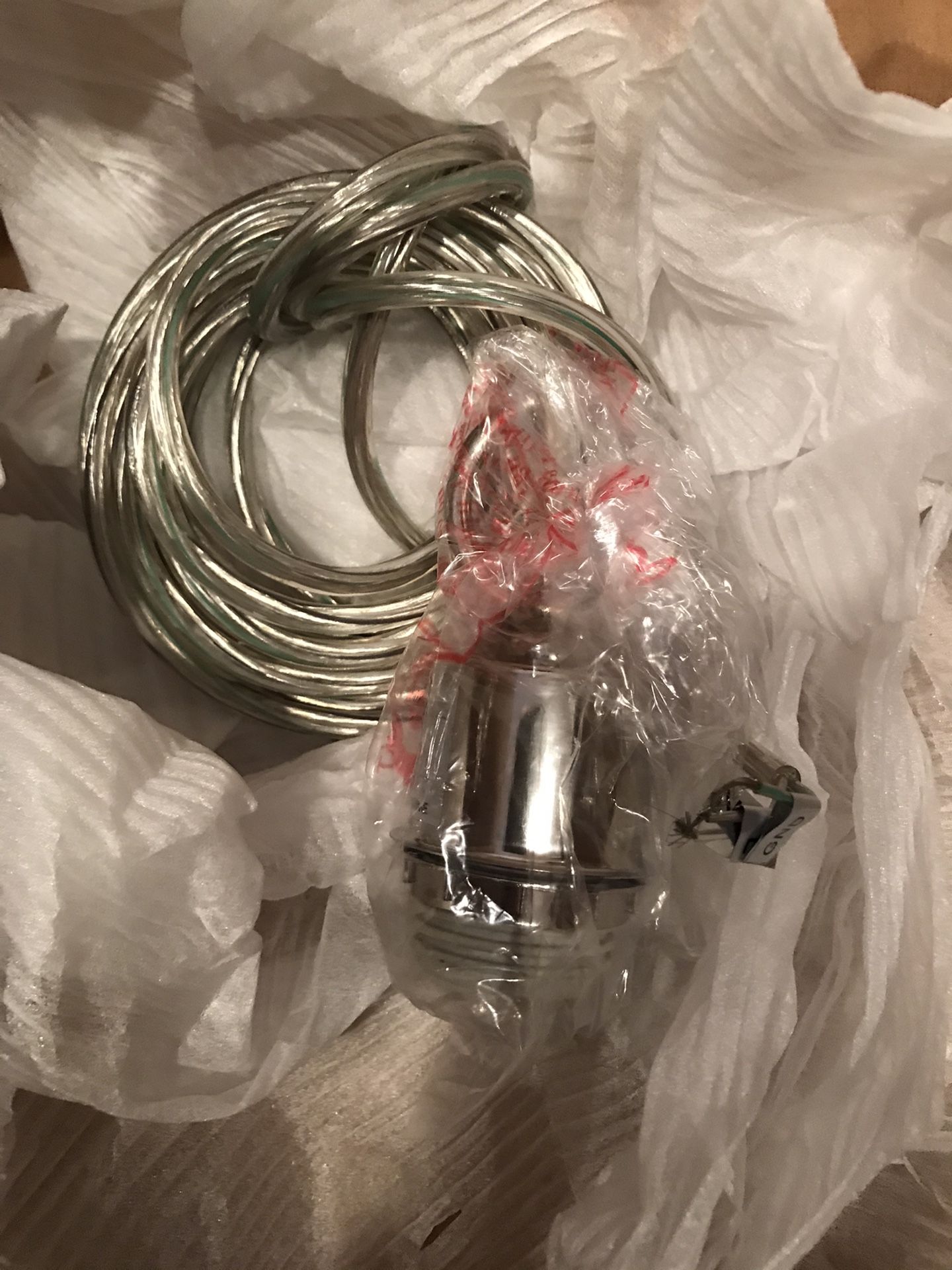 Pier 1 imports oyster pendant suspension huitres NIB