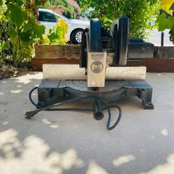 Power Miter Saw Black + Decker Model - 1701