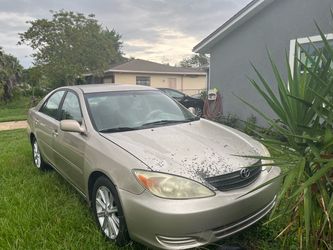 2004 Toyota Camry