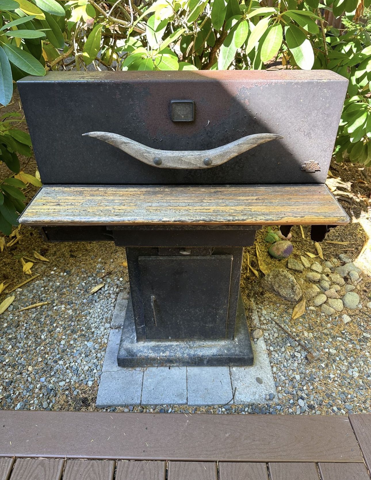 The TEXAS TEJAS III Design Smoker & BBQ Grill Heavy Duty G