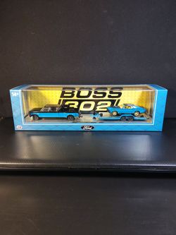 M2 Machines  Die Cast Hauler 1970 Ford Mustang Custom 1990 Ford F-350 Dually
