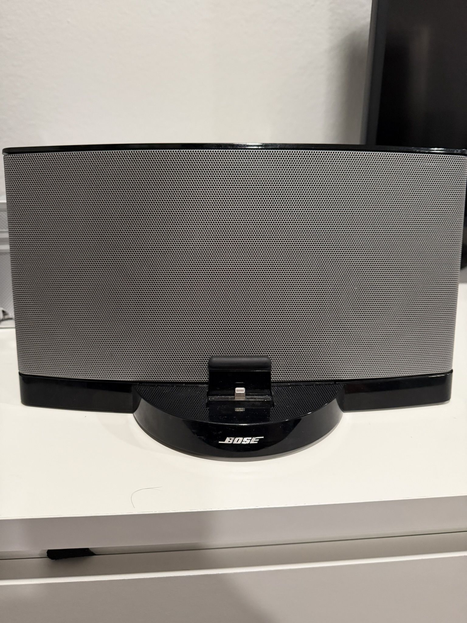 BOSE SPEAKER 