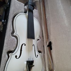 New!! 4/4 Violin In Case. White