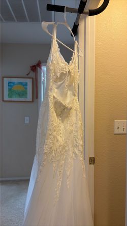 White Lace Wedding Dress Gown