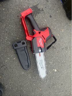 Milwaukee M18 FUEL 18V Lithium-Ion Brushless Battery 8 in. HATCHET Pruning Saw (Tool-Only