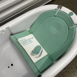 Frida Baby Bathtub
